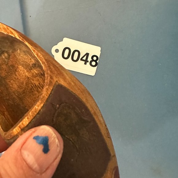 Vintage Dutch Wooden Shoe clog Hand painted carved Art Tulips - Picture 8 of 8